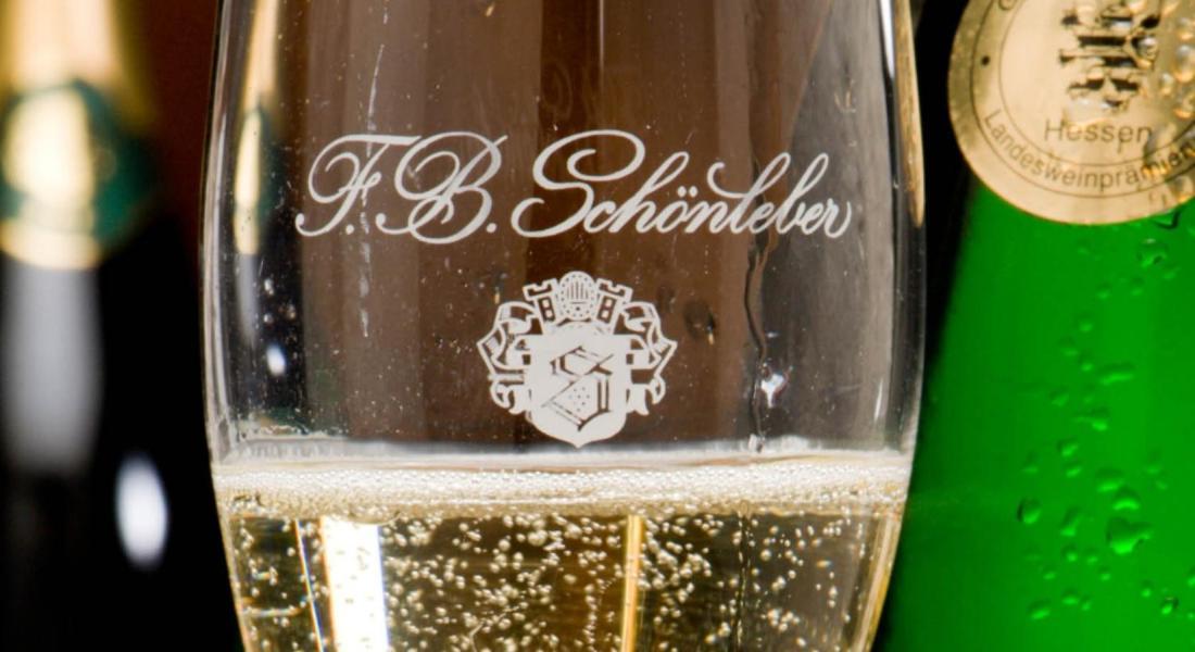 Wein- Und Sekthaus F.B.Schoenleber Oestrich-Winkel Ngoại thất bức ảnh